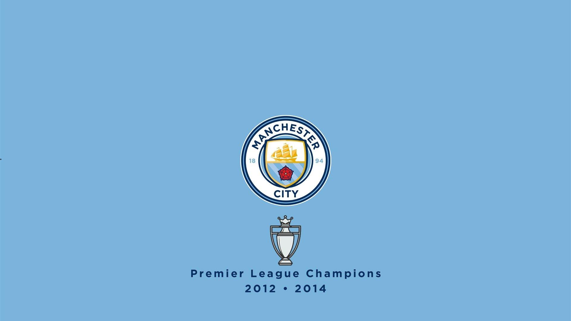 绿茵场上的优雅，小男孩罚失点球后的庆祝动作赢得全场掌声